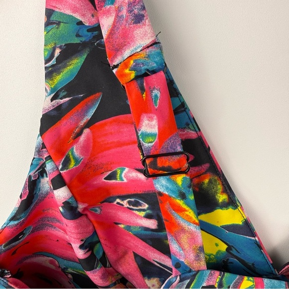 NWT Natori Josie Solstice Azalea Athletic Cami Crop Top Pink Blue Multi Size XL - Picture 9 of 12